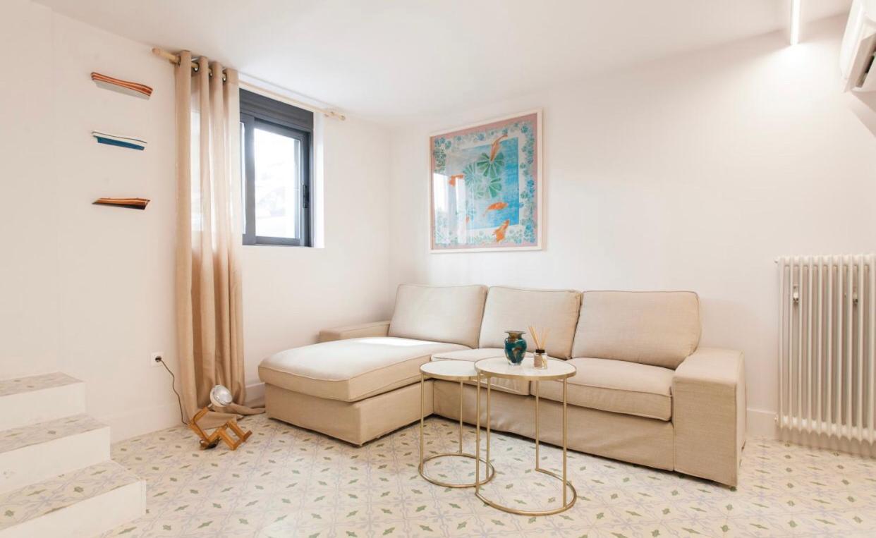 Apartment Athos 18 Kolonaki Square Central!!! Athen